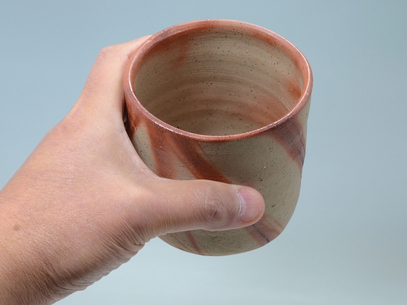 大きな湯呑 十草 手造り湯呑（大） | シンプルな癒し - 有田焼のまるぶん